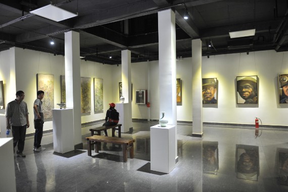 美术与艺术设计学院举办油画毕业创作展
