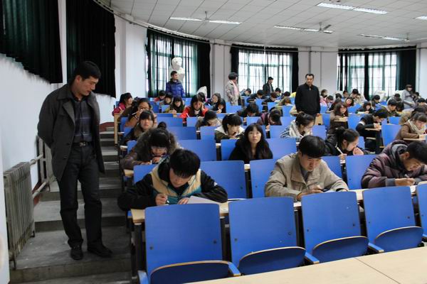 美术与艺术设计学院下半年院级党课结束